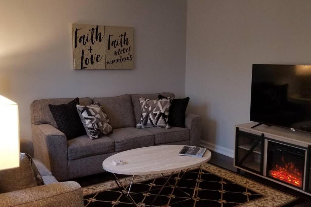 Blue Flamingo'S Charming Home-Heart Of Tulsa2- Cherry St-Expo-11Th 외부 사진